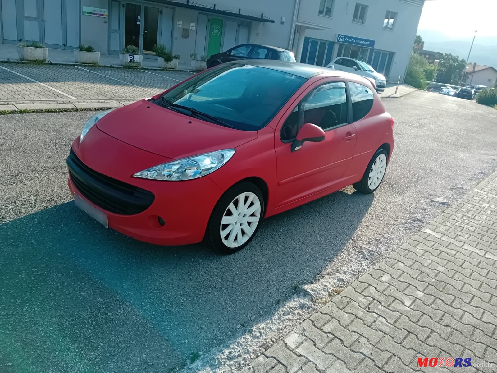 2006' Peugeot 207 1,4 16V photo #2
