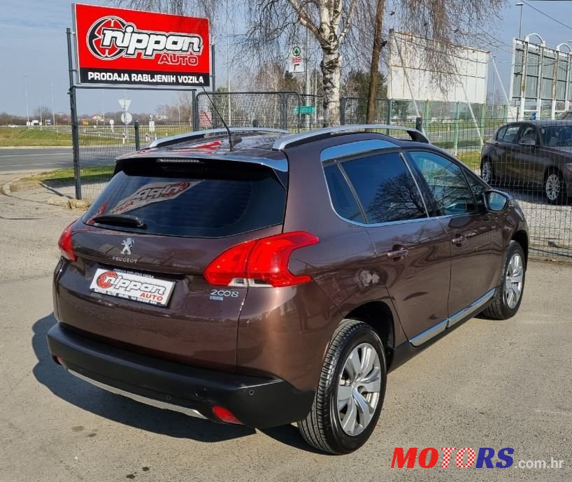 2015' Peugeot 2008 1,6 E-Hdi photo #6