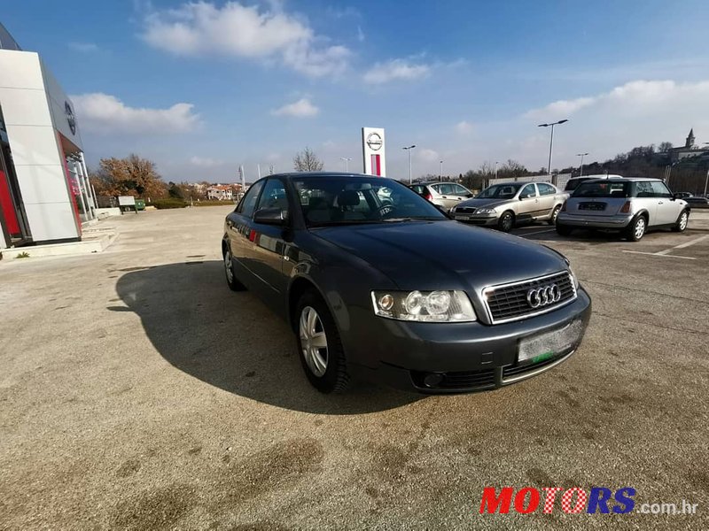 2002' Audi A4 1,9 TDI BEZ ULAGANJA photo #3