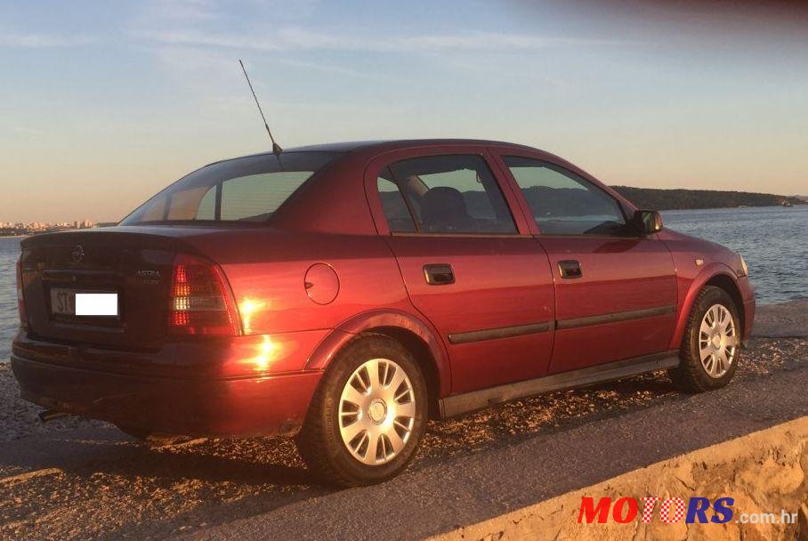 1999' Opel Astra 1,6 photo #1