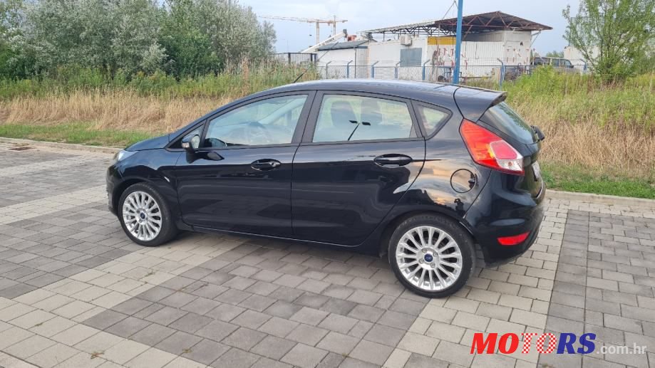 2014' Ford Fiesta 1,6 photo #5