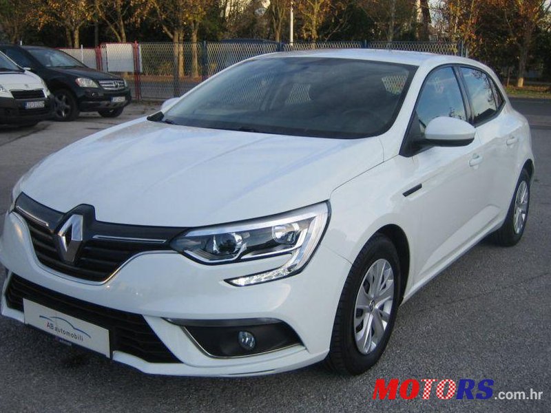 2016' Renault Megane Dci 90 photo #1