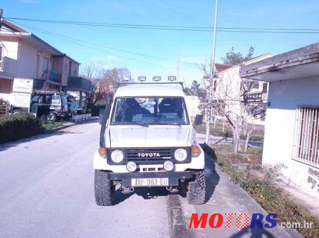 1993' Toyota Land Cruiser Pzj75 photo #2