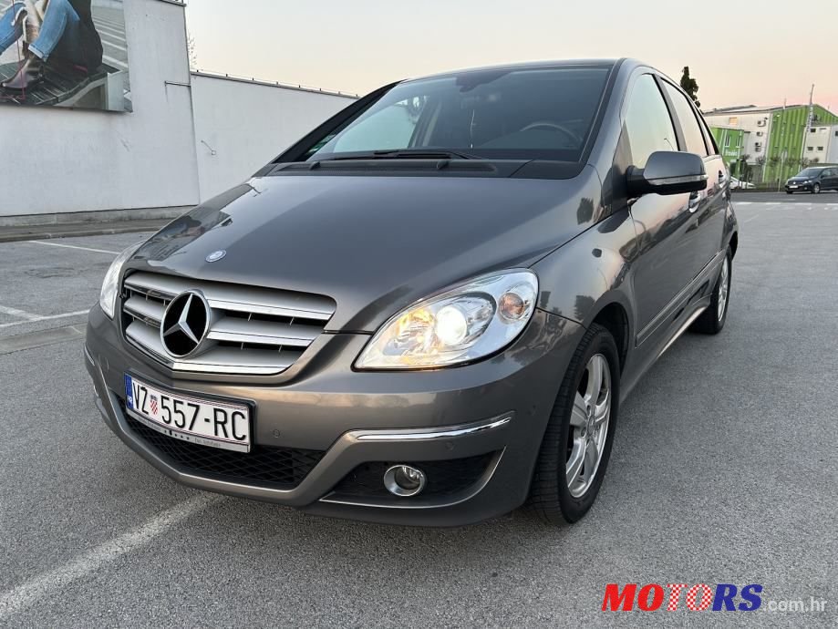 2011' Mercedes-Benz B-Klasa 180 Cdi photo #2