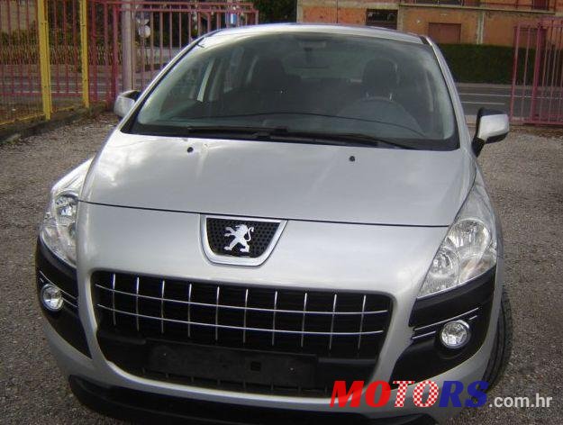 2010' Peugeot 3008 1,6 Hdi photo #2