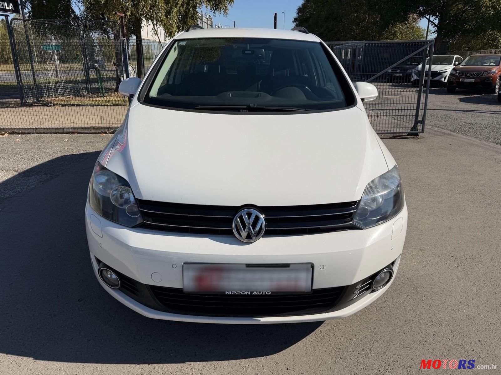 2010' Volkswagen Golf Plus 1,6 Tdi photo #2