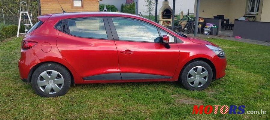 2016' Renault Clio Dci photo #1