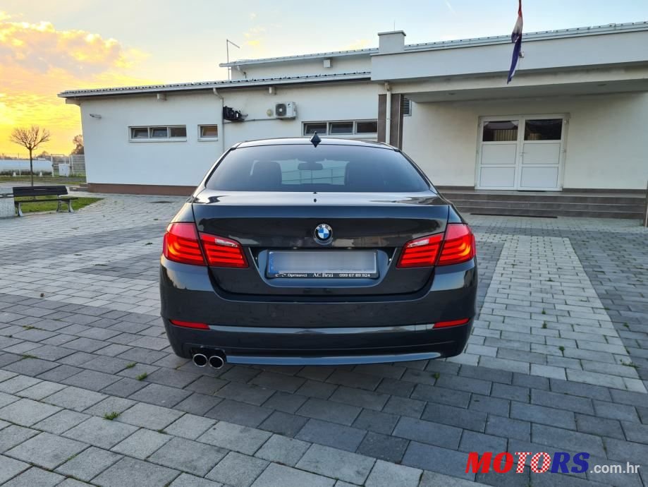 2011' BMW Serija 5 520D photo #5