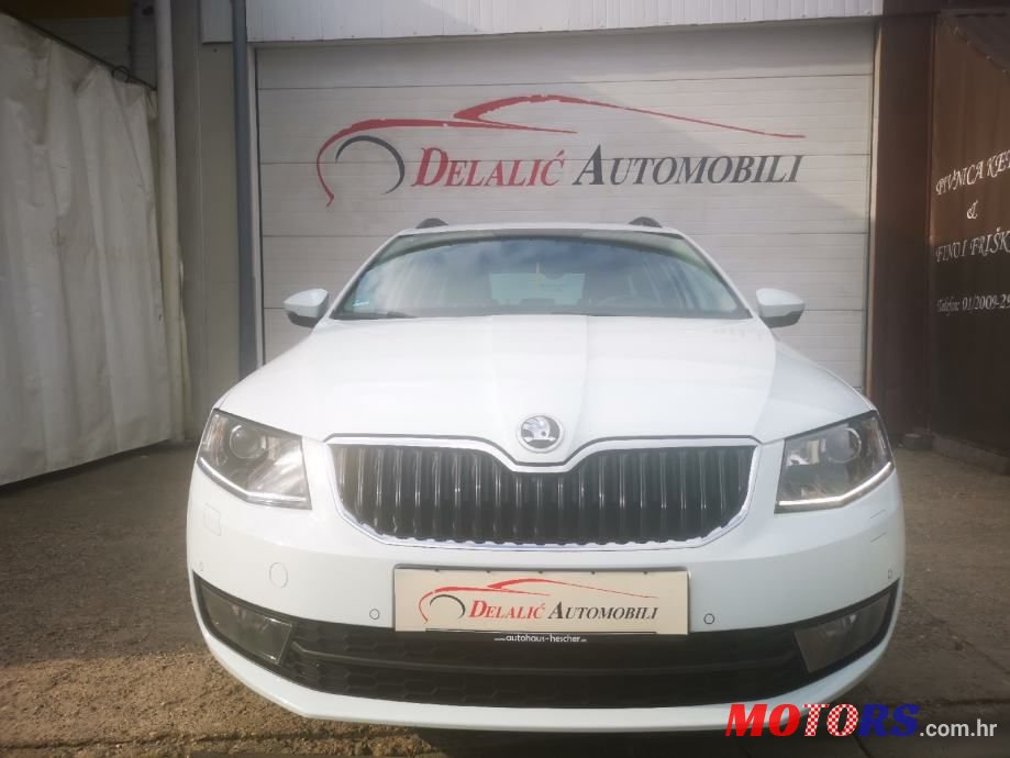 2016' Skoda Octavia Combi photo #3