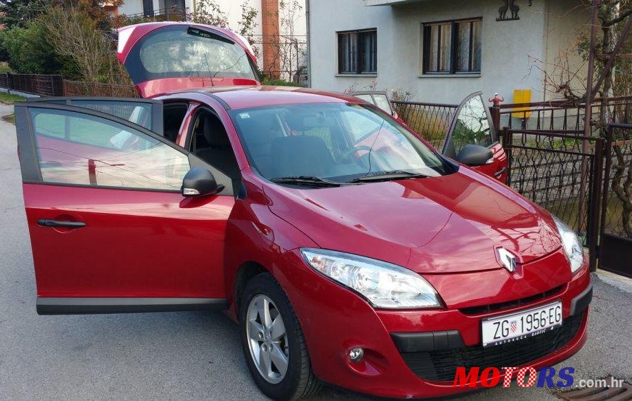 2010' Renault Megane 1,5 Dci photo #1