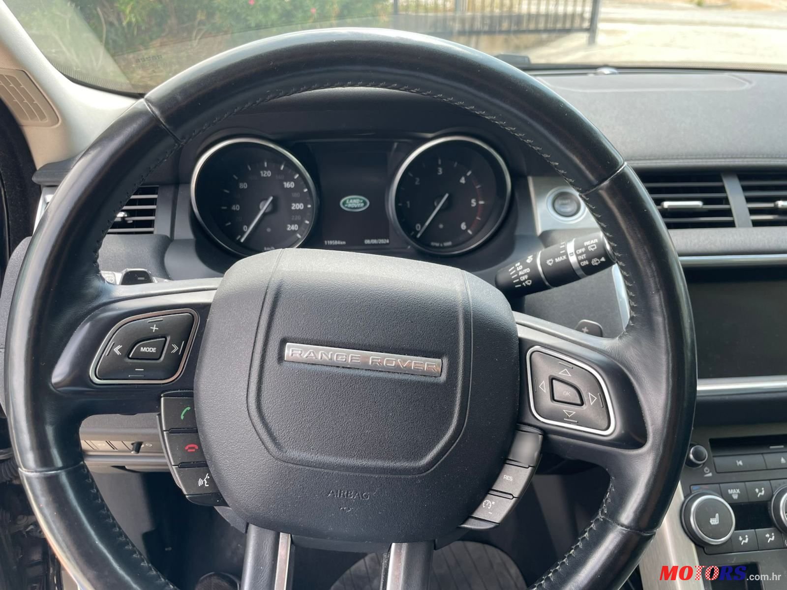 2015' Land Rover Range Rover Evoque 2,0 Td4 photo #6