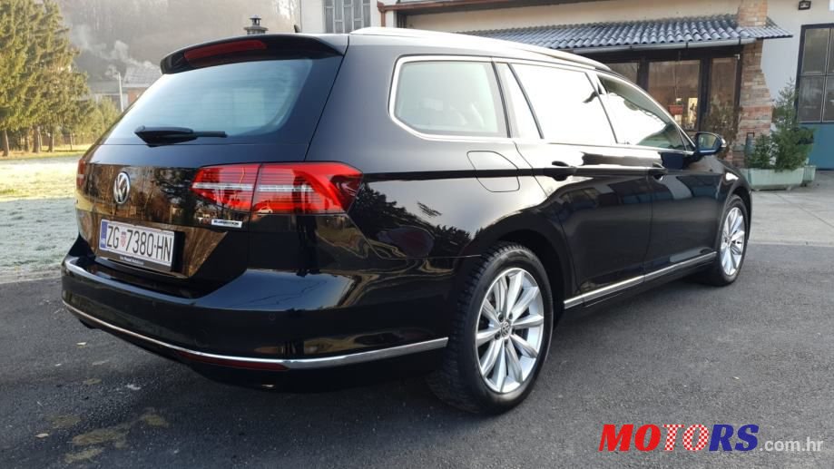 2015' Volkswagen Passat Variant photo #3