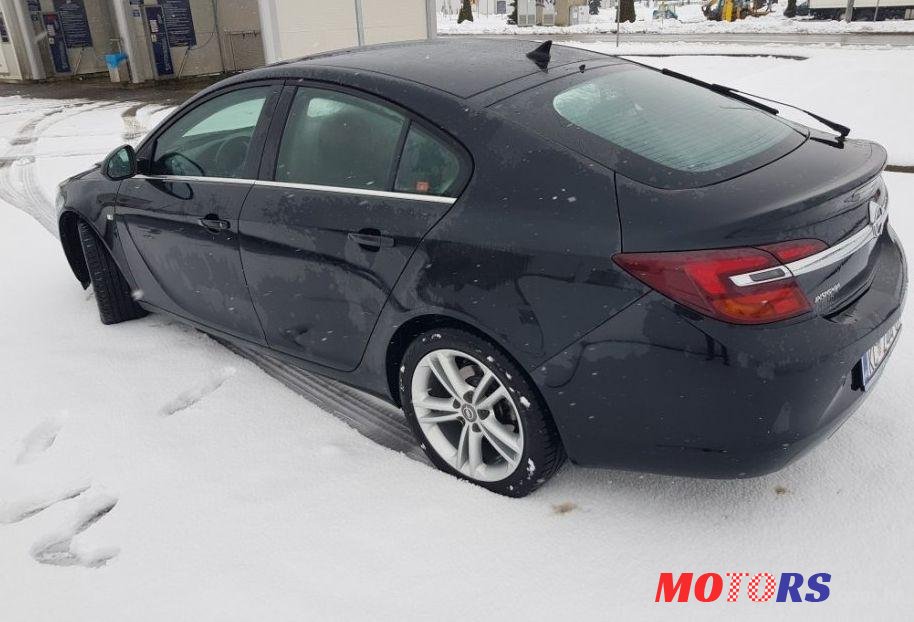 2014' Opel Insignia 2,0 Cdti Sport photo #2