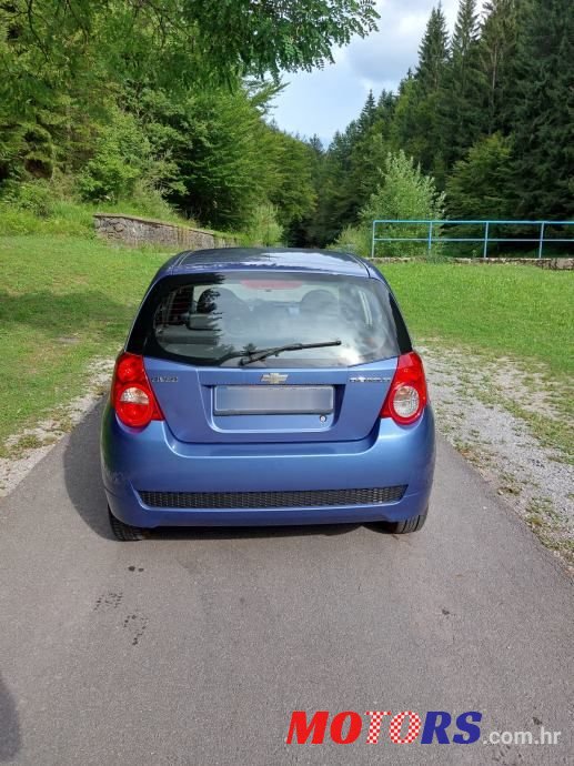 2009' Chevrolet Aveo photo #2