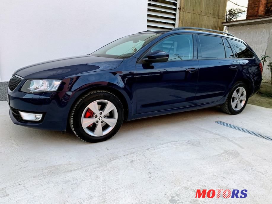 2014' Skoda Octavia Combi photo #2