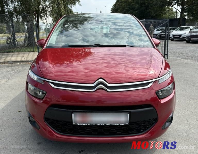 2015' Citroen C4 Picasso photo #2