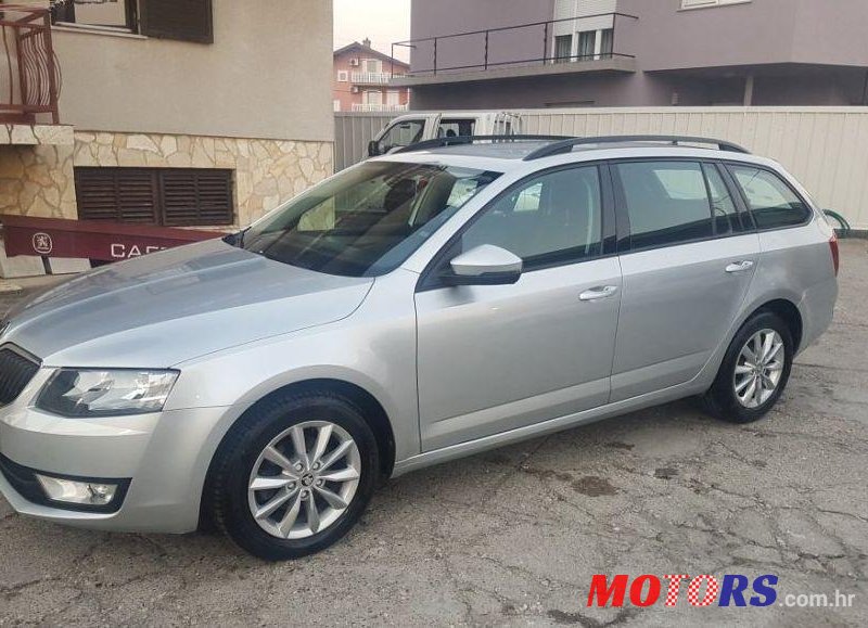 2016' Skoda Octavia Combi photo #1