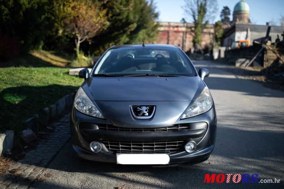 2009' Peugeot 207 1,6 photo #4