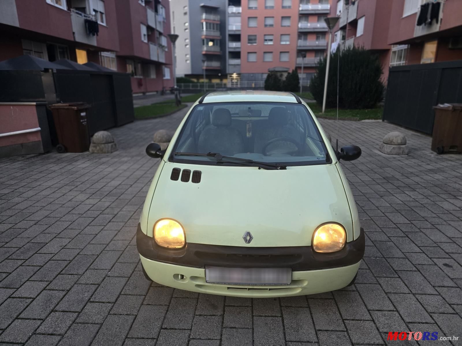 2004' Renault Twingo 1,2 photo #2