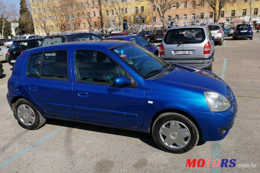 2007' Renault Clio 1,2 16V photo #1