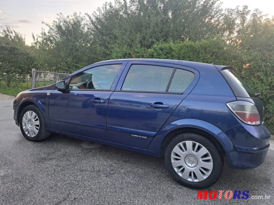 2009' Opel Astra 1,4 photo #3