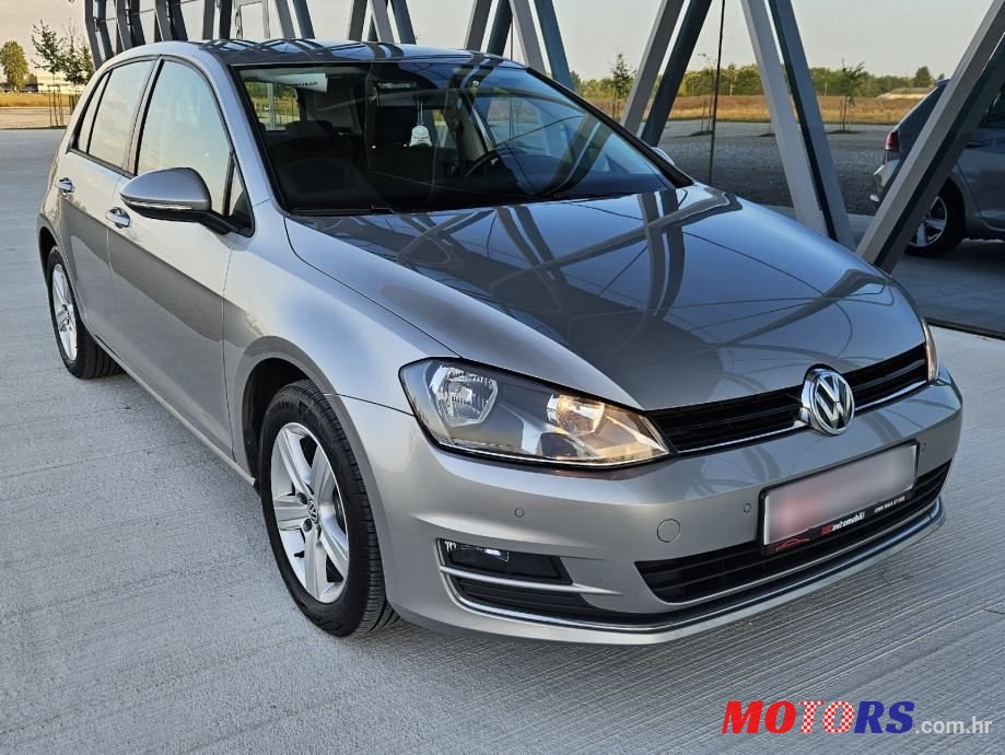 2015' Volkswagen Golf 7 1,6 Tdi photo #3