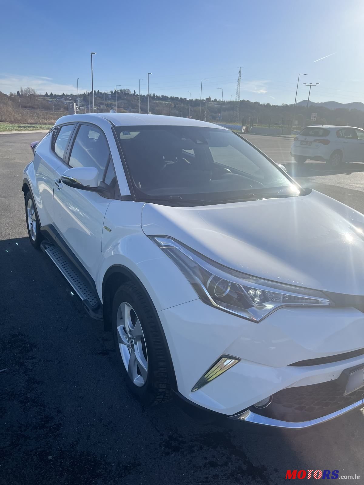 2018' Toyota C-HR 1,2 Turbo photo #1