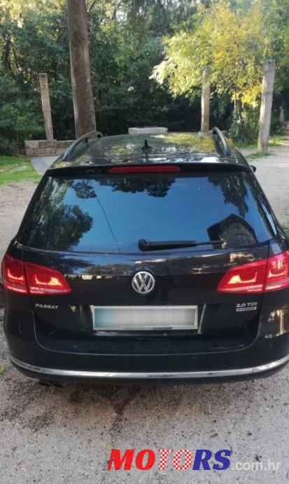 2012' Volkswagen Passat Variant photo #6