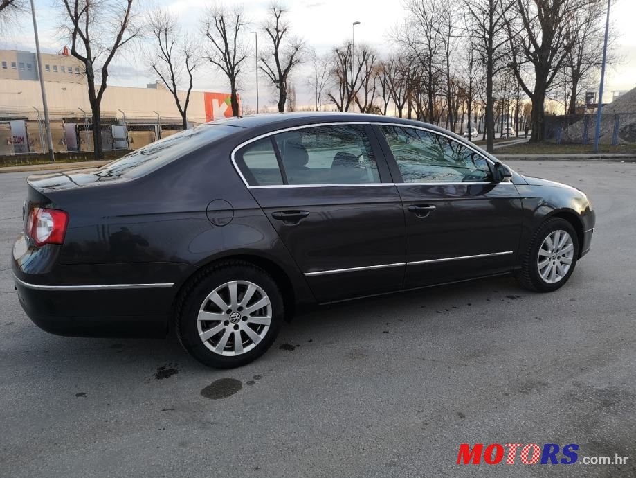 2009' Volkswagen Passat 2,0 Tdi photo #6