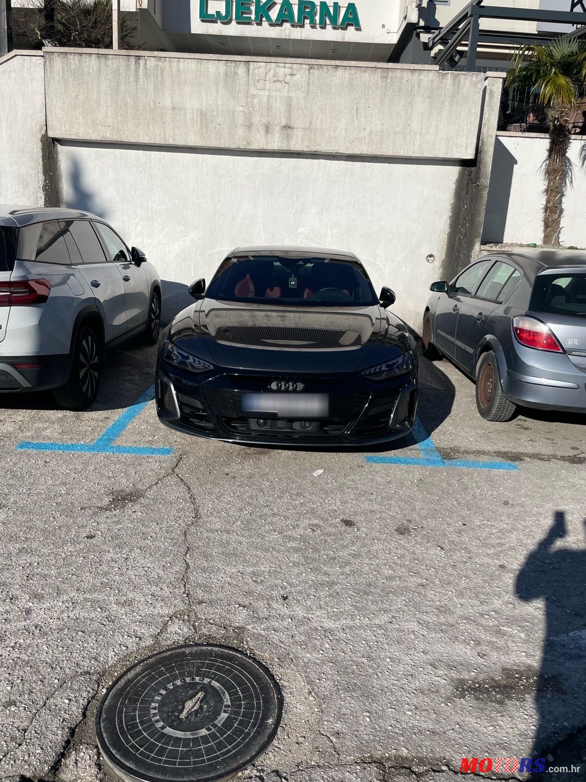 2022' Audi e-tron E-Tron photo #2