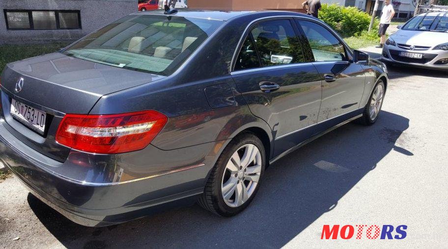 2011' Mercedes-Benz E-Klasa 220 Cdi photo #2