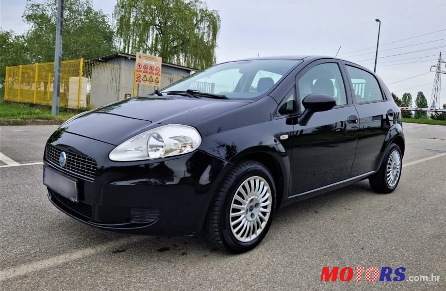 2007' Fiat Grande Punto 1,4 8V photo #1