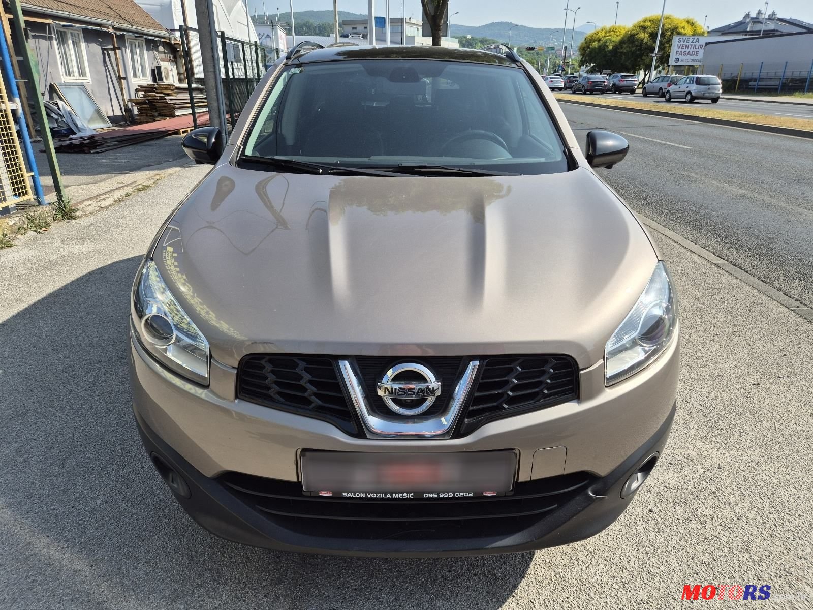 2013' Nissan Qashqai 1,6 Dci photo #2