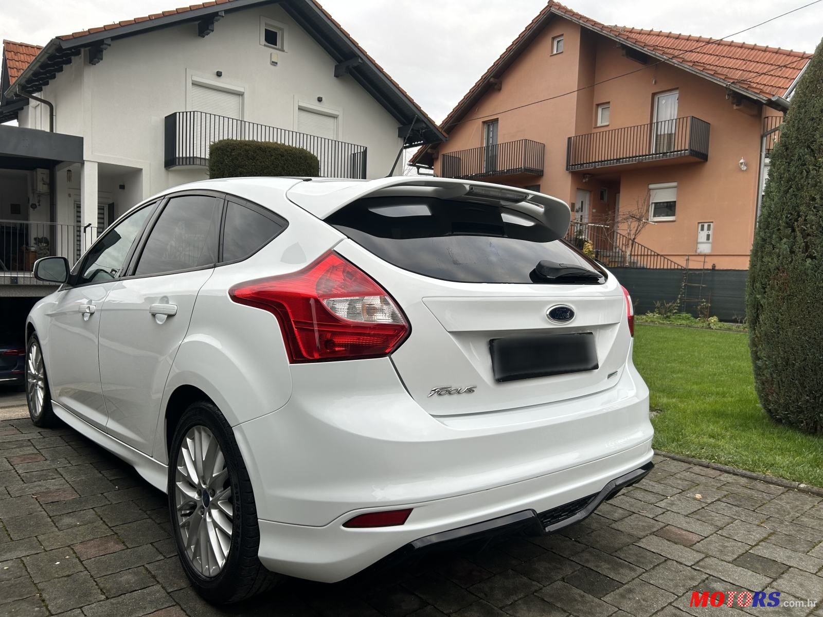 2013' Ford Focus 1,0 Sport photo #4