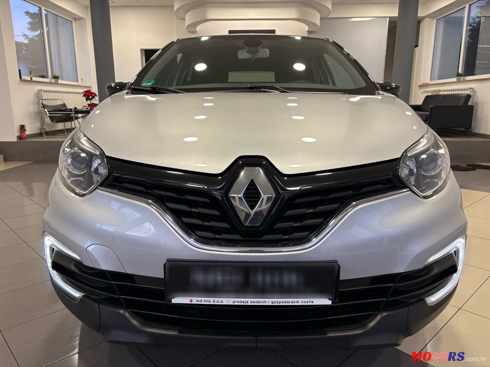 2018' Renault Captur Tce photo #2