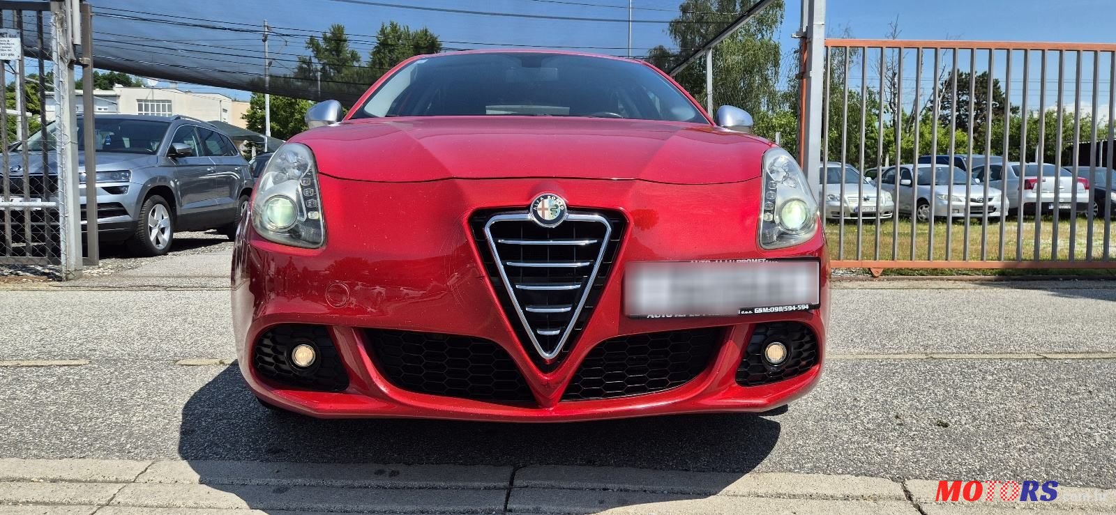 2010' Alfa Romeo Giulietta photo #2