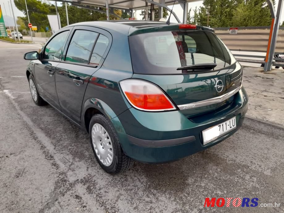 2006' Opel Astra 1,6 photo #3