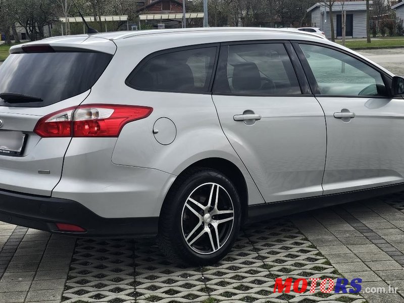 2014' Ford Focus Karavan photo #3
