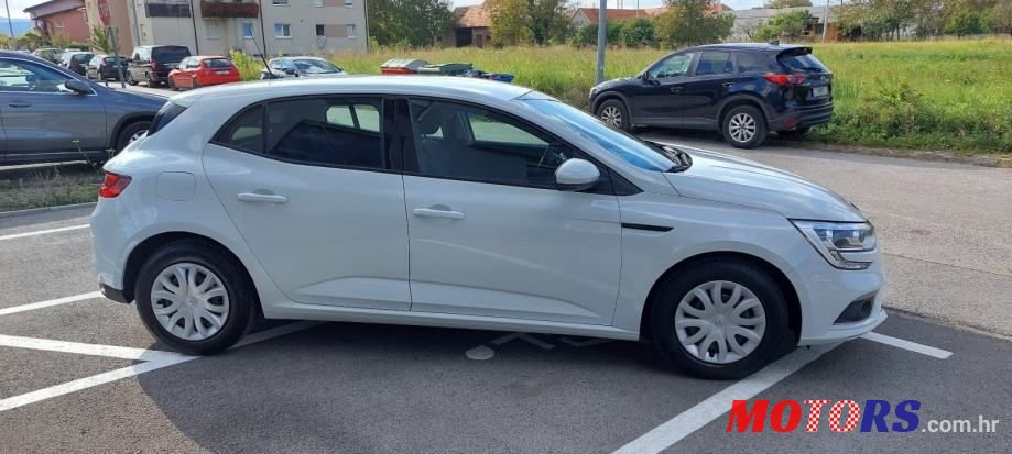 2017' Renault Megane Dci 90 photo #6