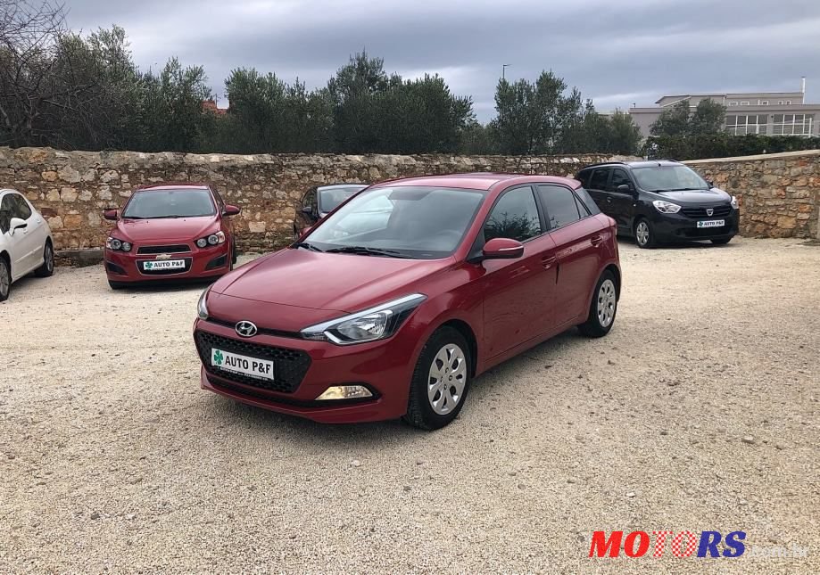 2016' Hyundai i20 1.25 Dohc photo #1