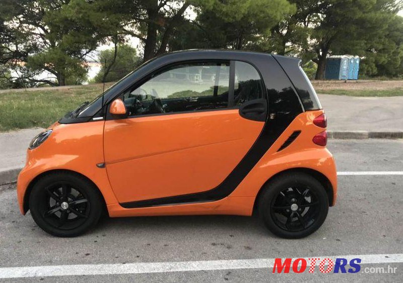 2011' Smart Fortwo photo #4