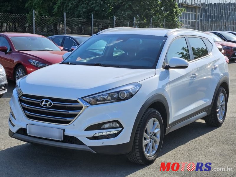 2018' Hyundai Tucson 1.7 Crdi photo #3