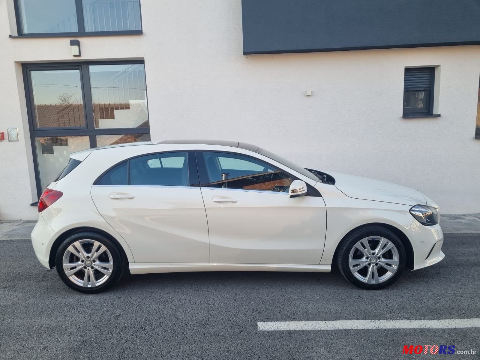 2015' Mercedes-Benz A-Klasa 180 D photo #4