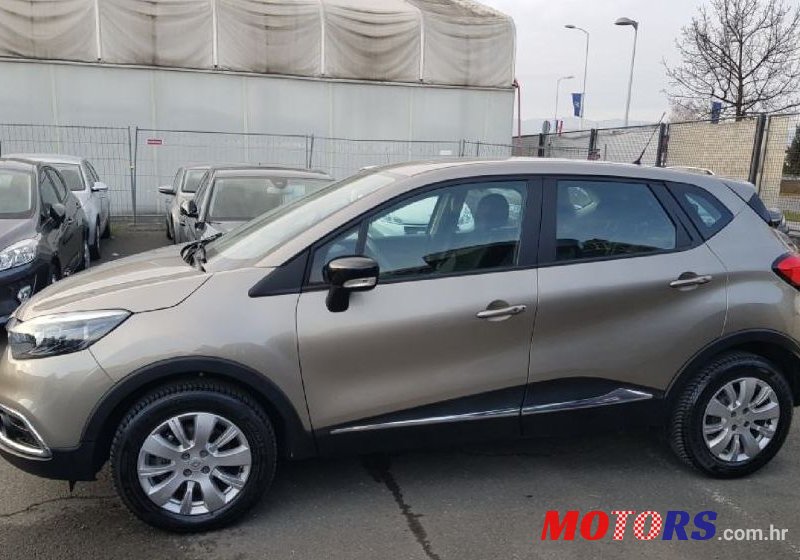 2016' Renault Captur Dci photo #1