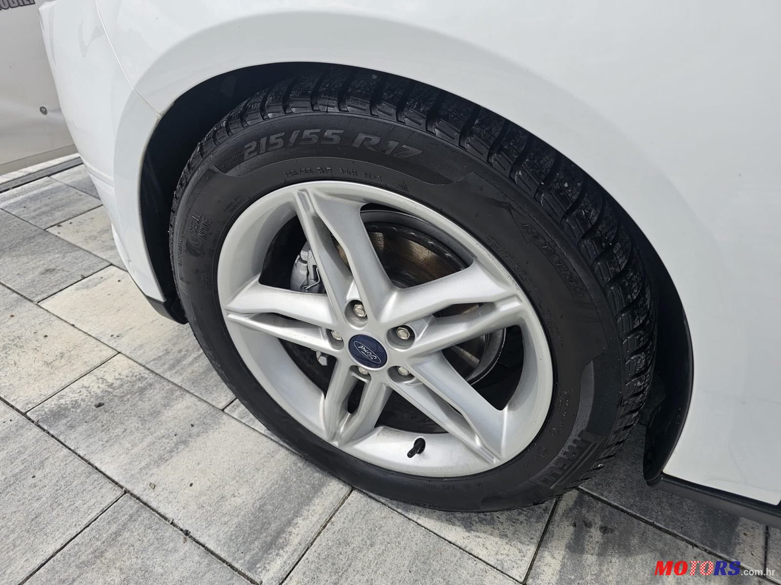 2015' Ford Focus Karavan photo #2