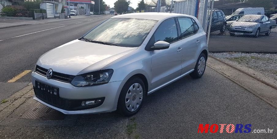 2011' Volkswagen Polo 1,6 Tdi photo #1