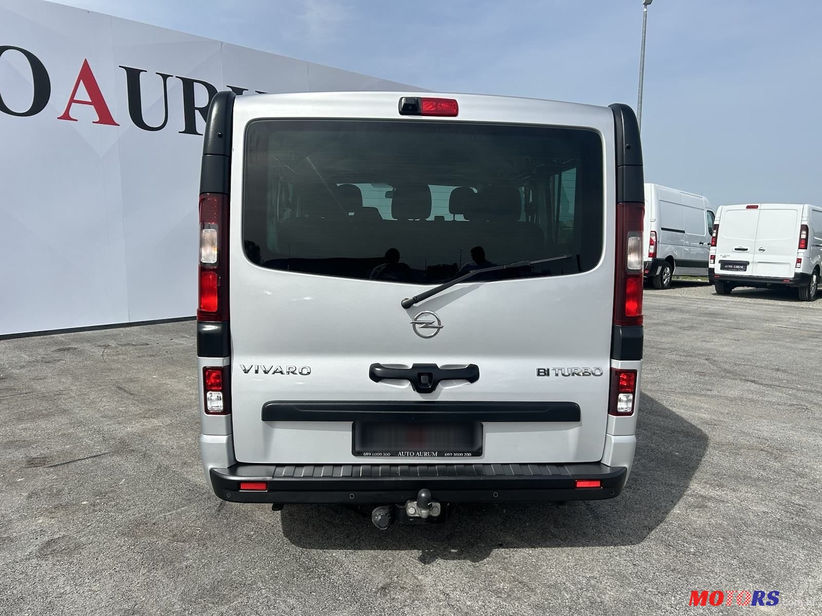 2017' Opel Vivaro photo #4