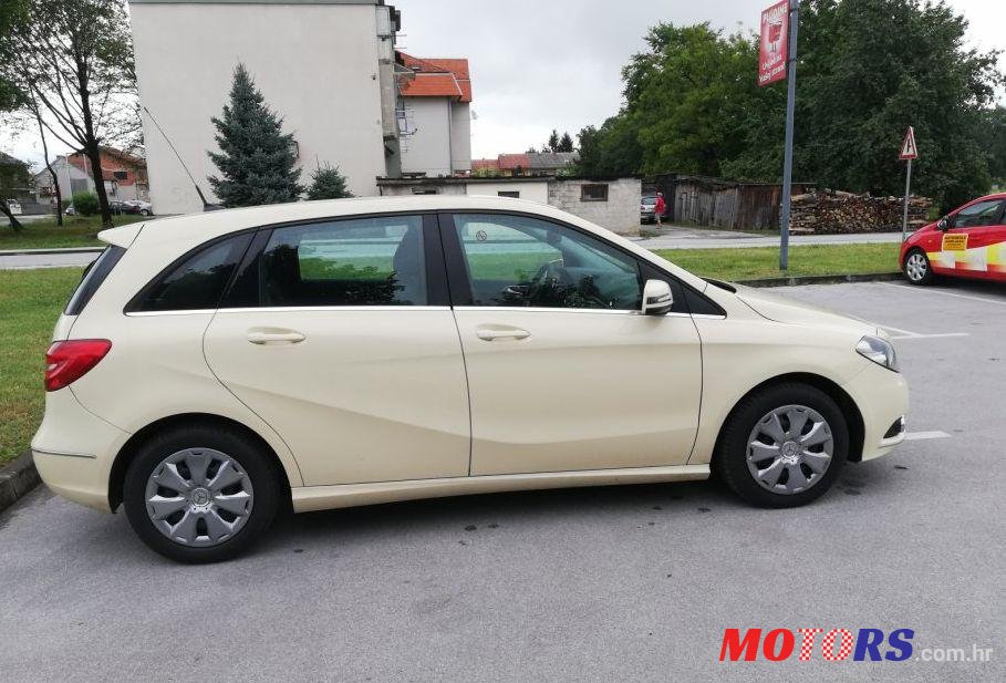 2014' Mercedes-Benz B-Klasa 180 Cdi photo #1