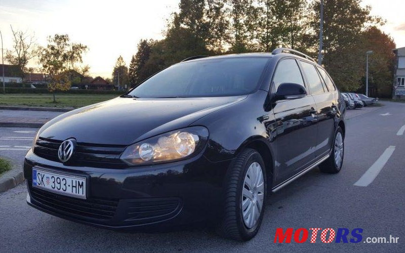 2013' Volkswagen Golf Vi Variant photo #1