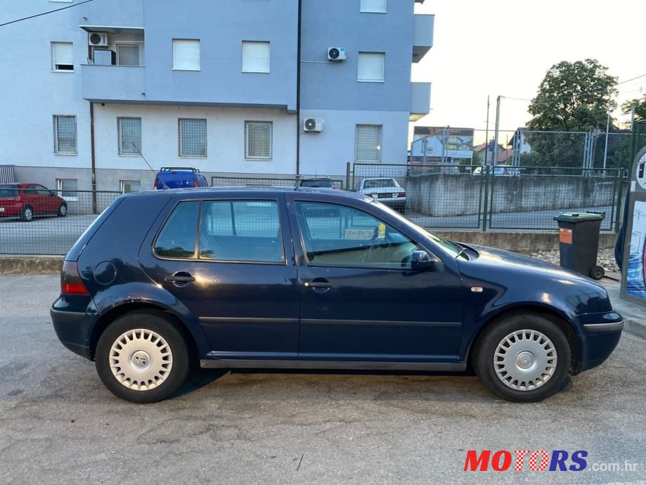1998' Volkswagen Golf 4 1,9 Tdi photo #2
